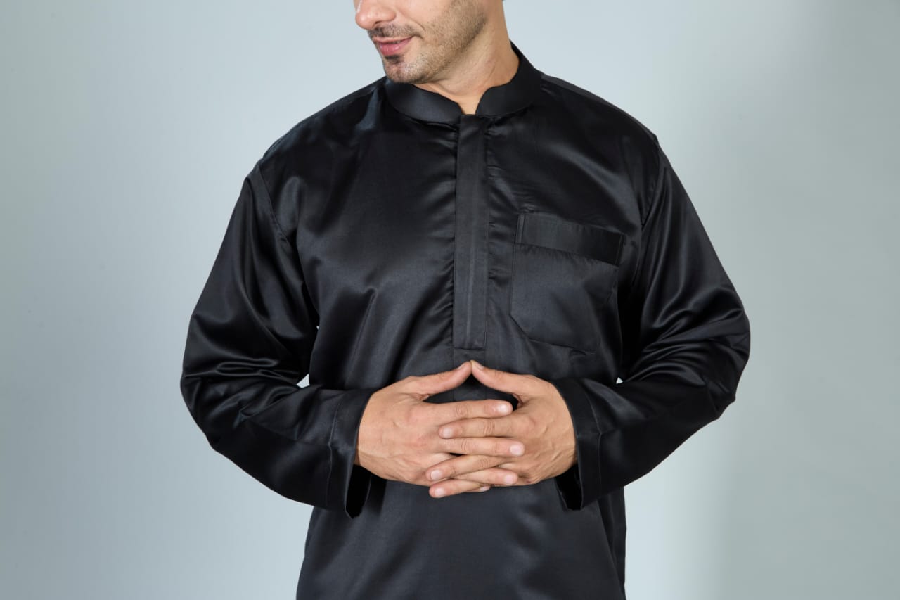 Full Sleeves Collar Men's Thobe - Indian Shiny Fabric - Black