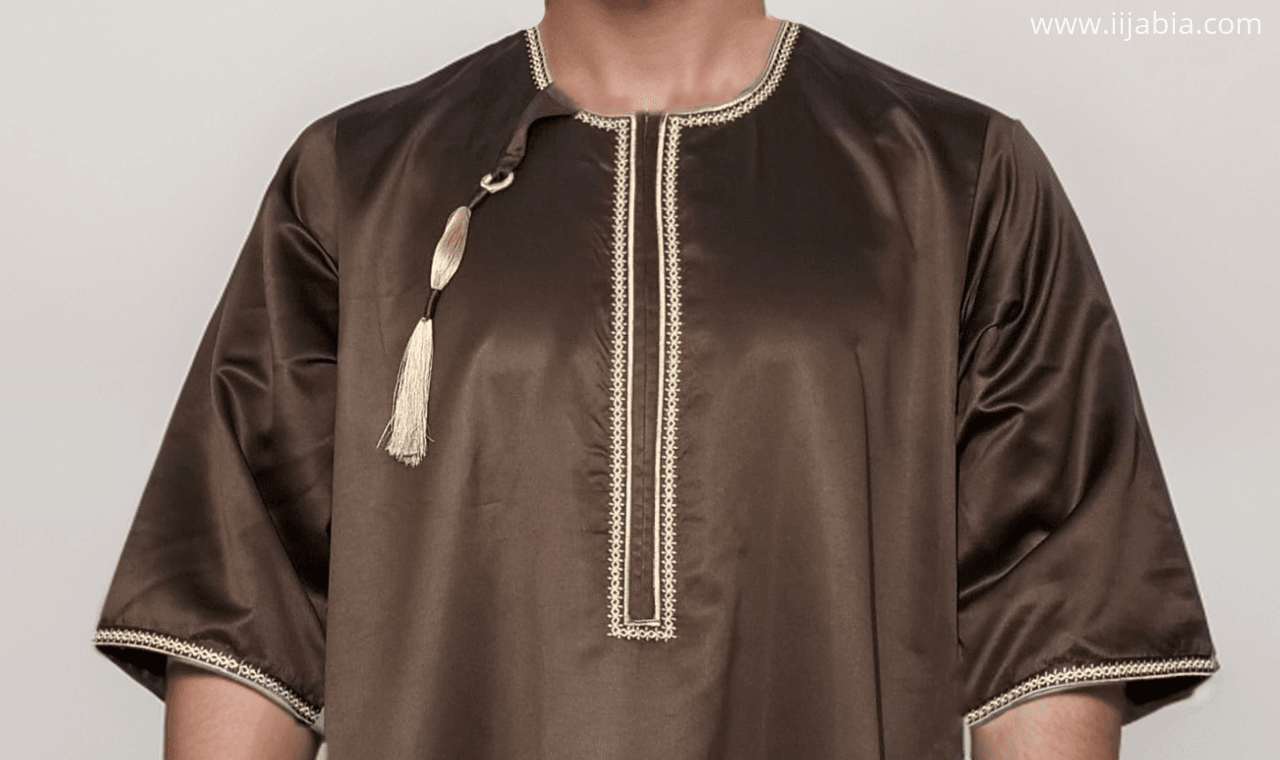 Taj 1 Embroidery Mens Thobe - 3/4th Sleeves - Indian Shiny Fabric - Brown - IIJABIA